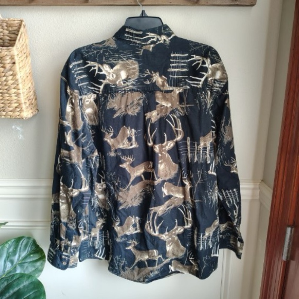 Rugged Earth Outfitters Buck Deer Long Sleeve Button Up Shirt Men L Camo Hunting - Picture 9 of 9